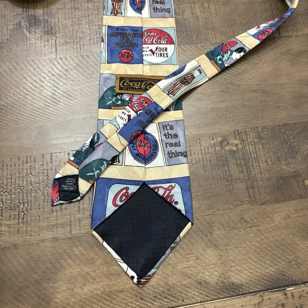 Lot of 12 Vintage Novelty Ties Disney Sports Tabasco Nicole Miller Coca-cola‎